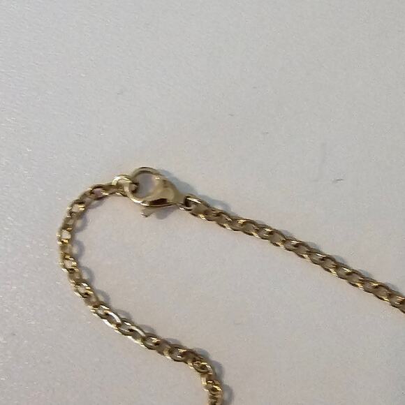 Vintage Needlepoint Letter S Monogram Gold Necklace - Picture 4 of 6